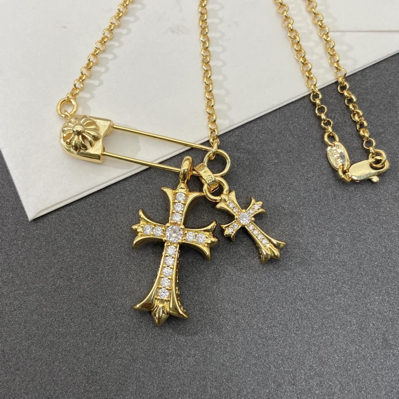 Ch**me He**ts necklaces